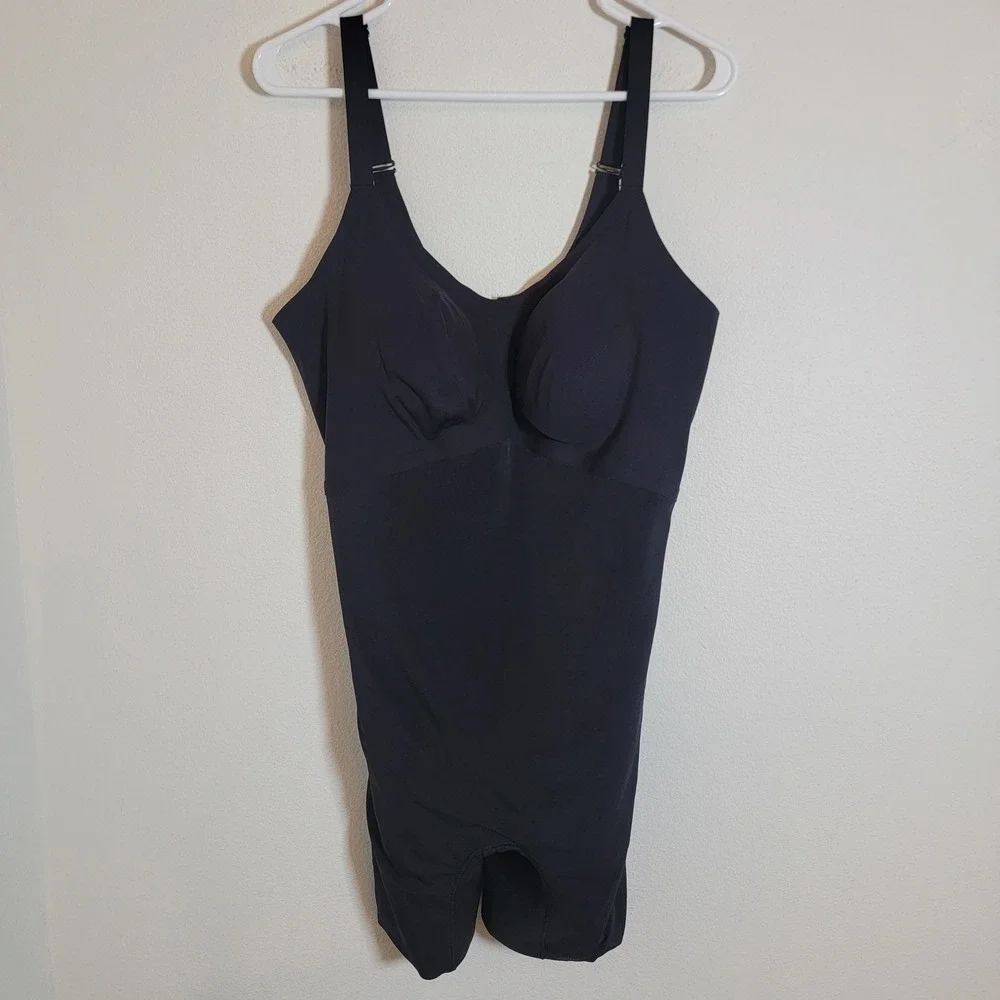 Honeylove Mid-Thigh Bodysuit 2X Plus Size Black Shapewear Sculpting Wireless Bra